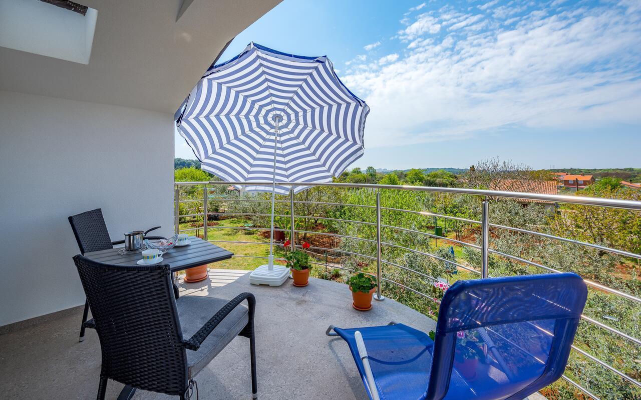 Apartments Nelle พูลา ภายนอก รูปภาพ